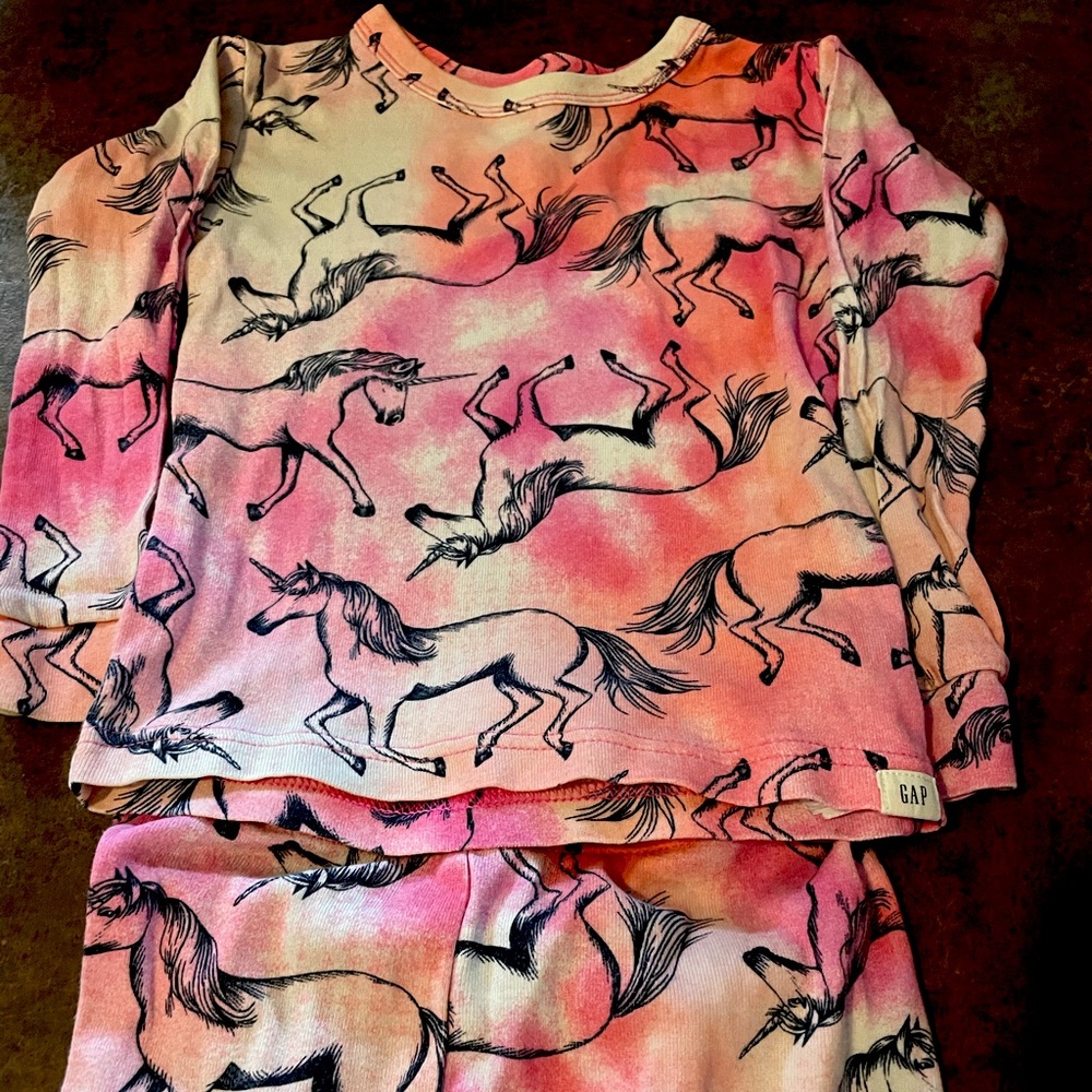 GAP 3T Organic Cotton Unicorn Pajama Set Pink & Coral